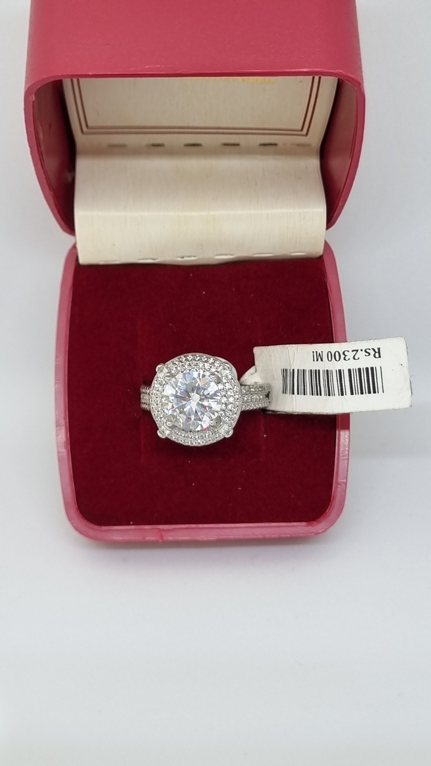 92.5 Sterling Silver Halo Zirconia Solitaire Ring