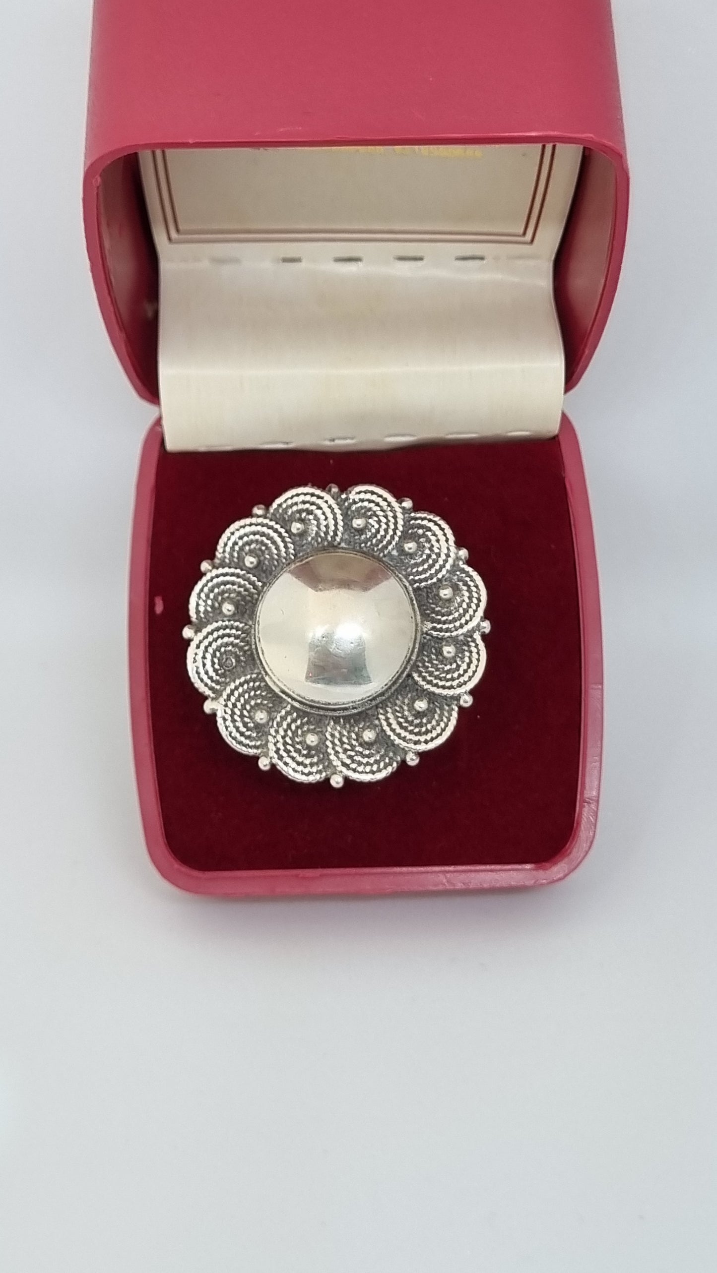 92.5 Sterling Silver Ornate Floral Dome Ring
