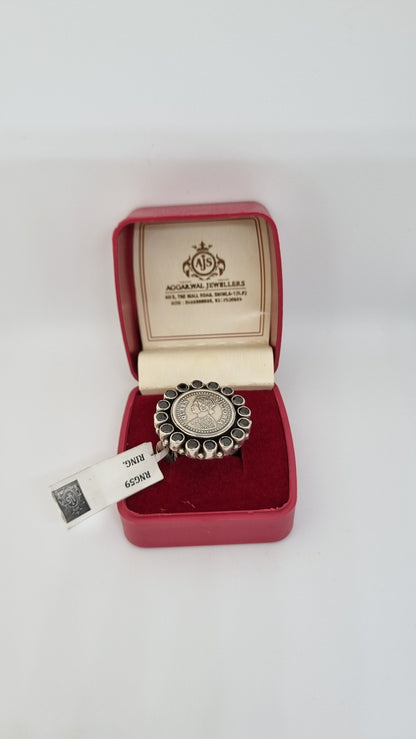 Oxidized 92.5 Sterling Silver Antique Victorian Queen Coin Ring