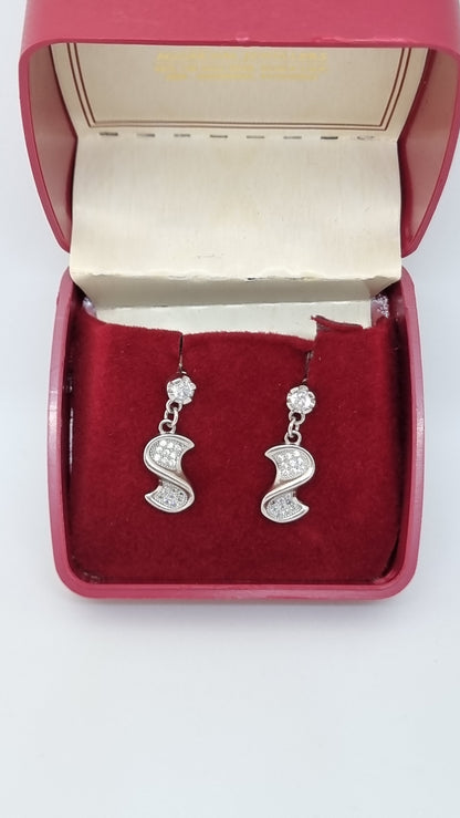92.5 Sterling Silver Wave-Shaped Crystal Drop Earrings