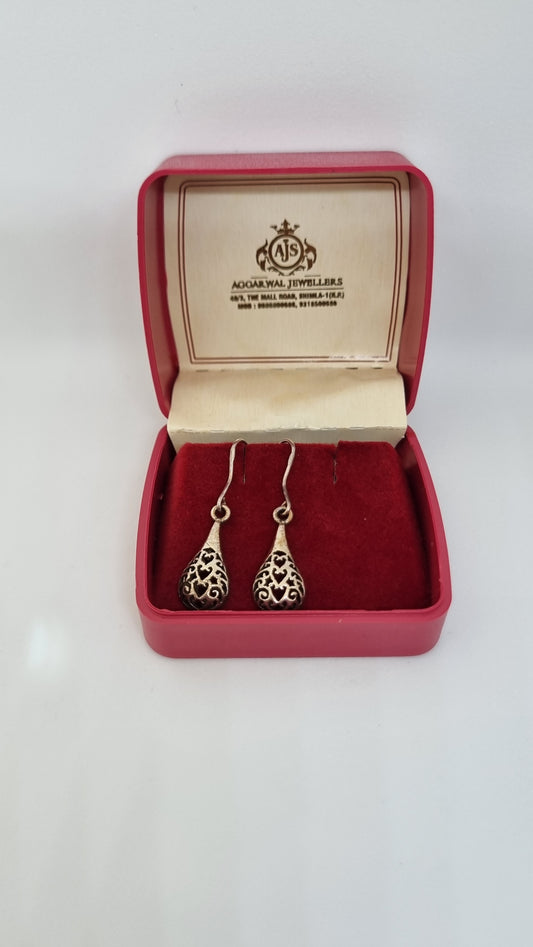 Oxidized 92.5 Sterling Silver Vintage Teardrop Filigree Dangle Earrings