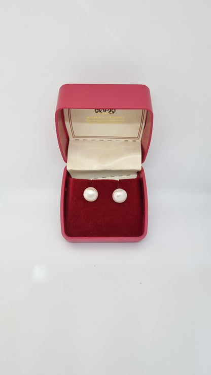 Round Pearl Stud Earrings
